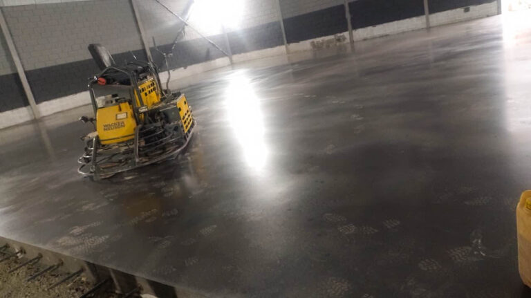 PISO INDUSTRIAL